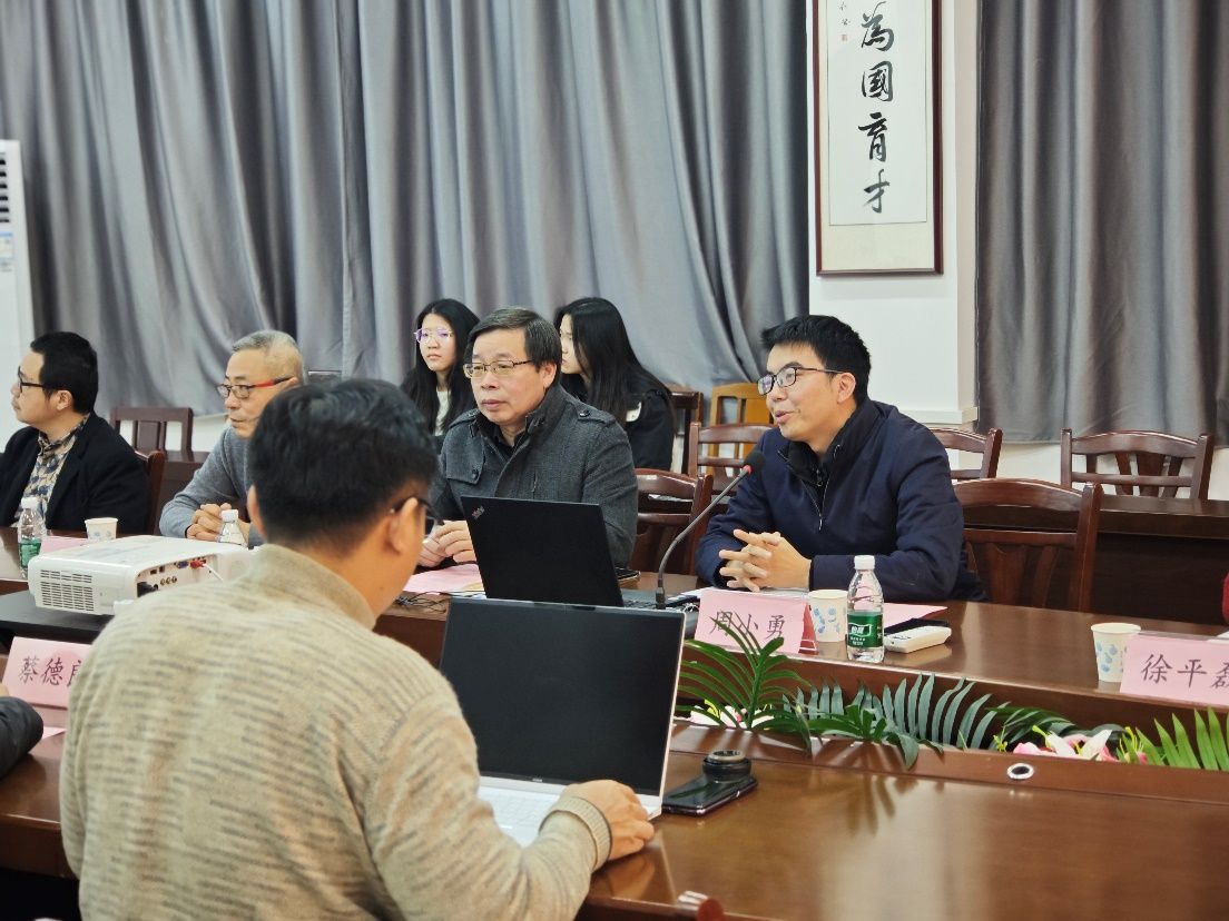 周小勇2
