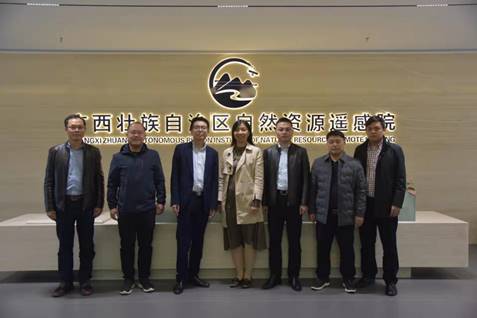 0ede194cc43b4eeda2d13f5c7c870b4